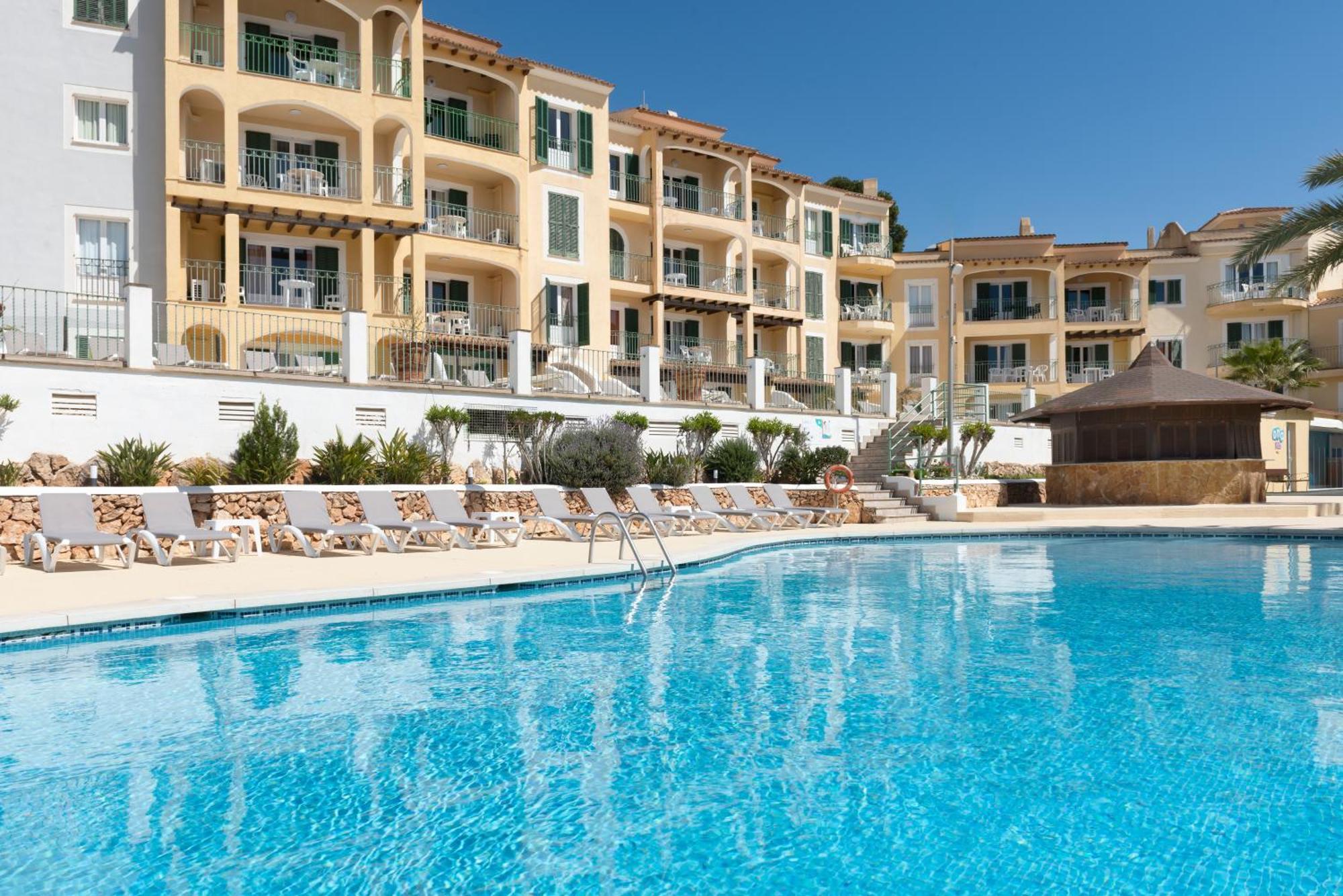 Aparthotel Ona Cala Pi Club מראה חיצוני תמונה