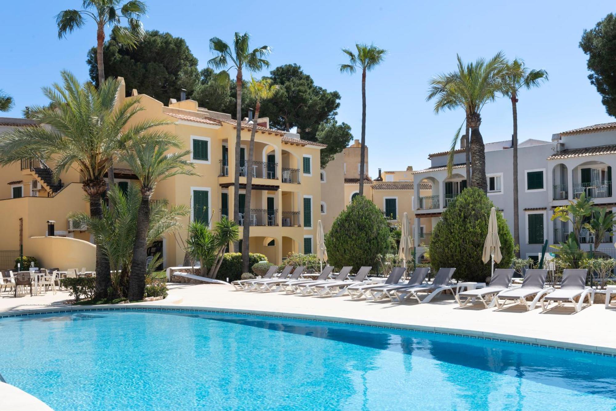 Aparthotel Ona Cala Pi Club מראה חיצוני תמונה