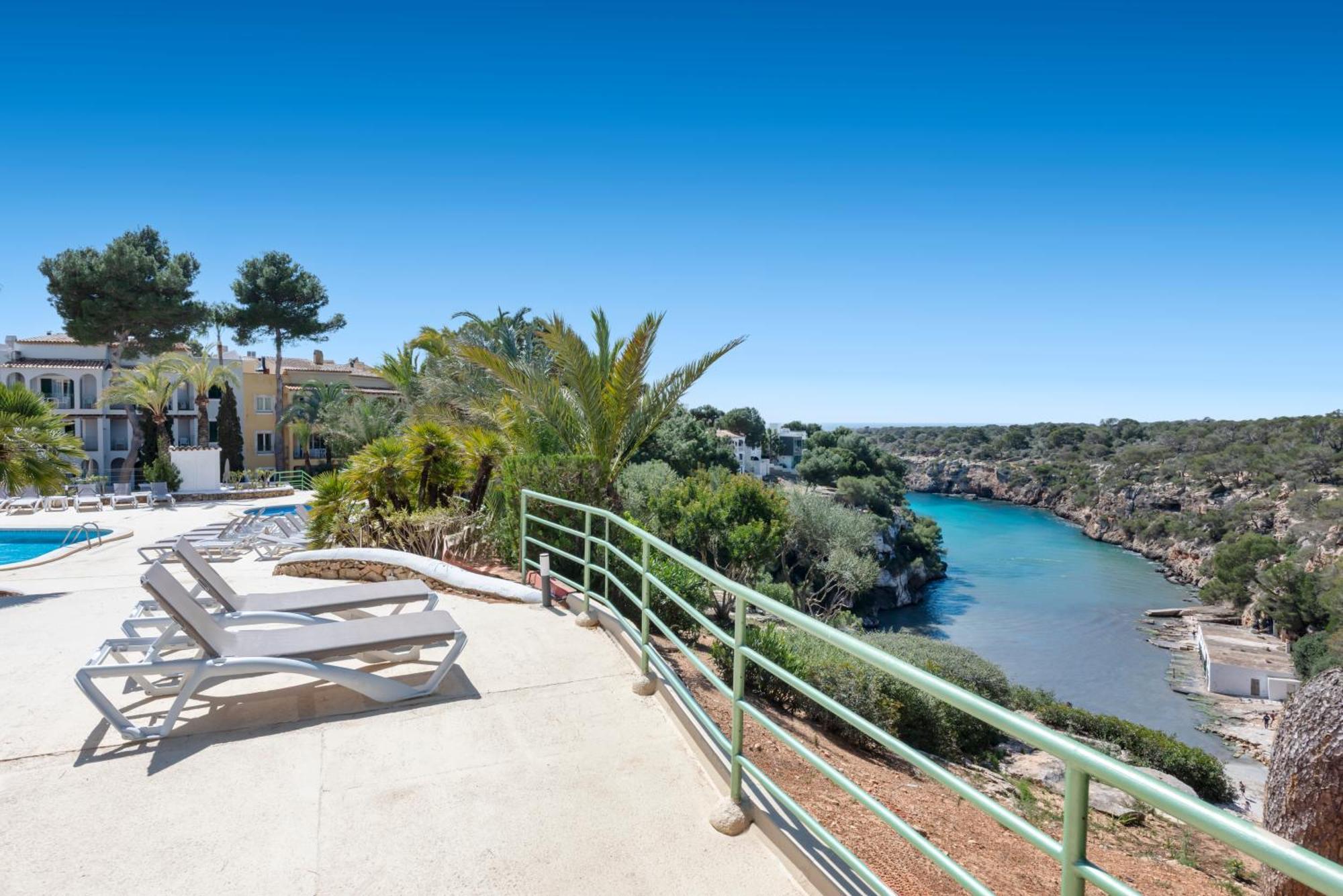 Aparthotel Ona Cala Pi Club מראה חיצוני תמונה
