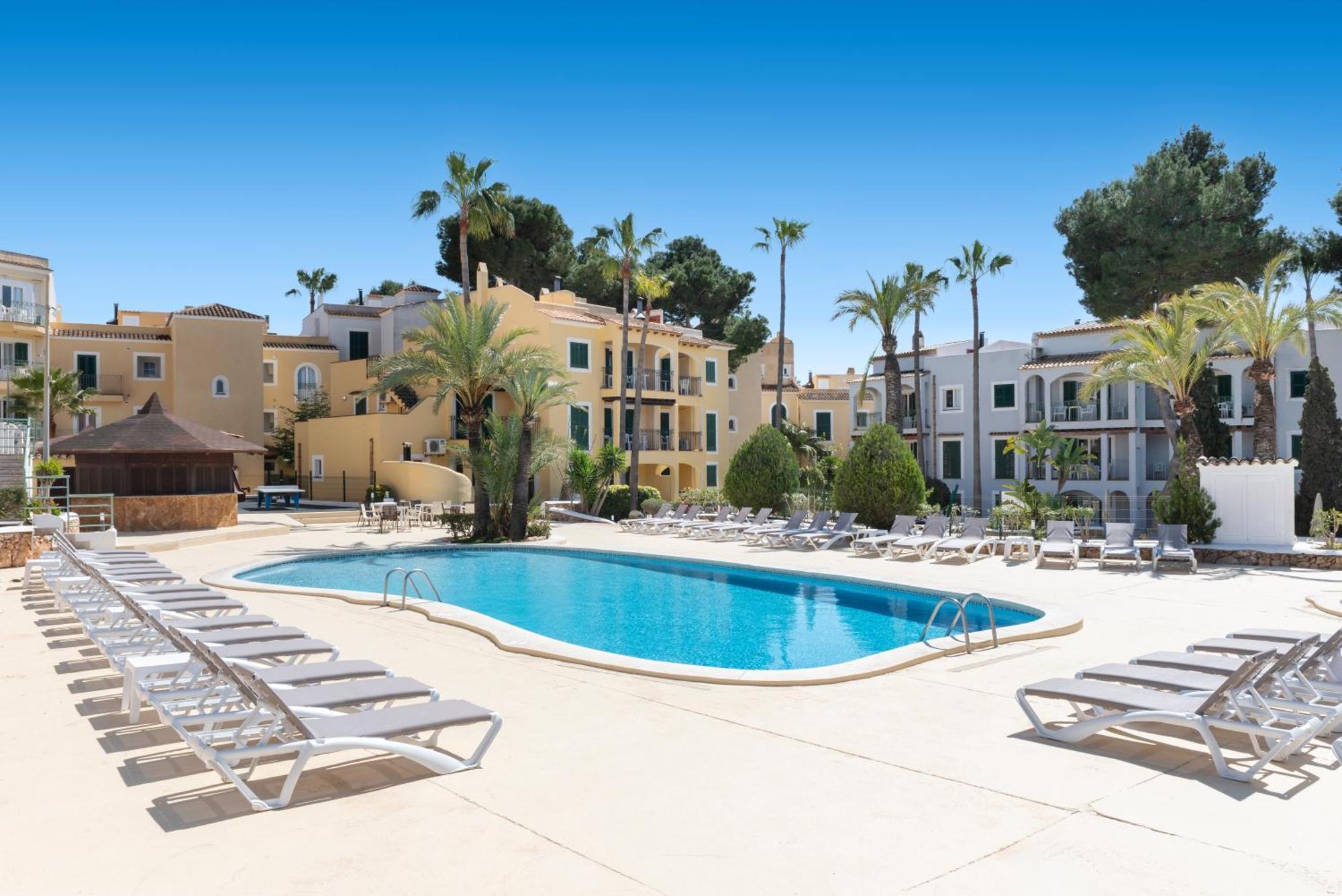 Aparthotel Ona Cala Pi Club מראה חיצוני תמונה