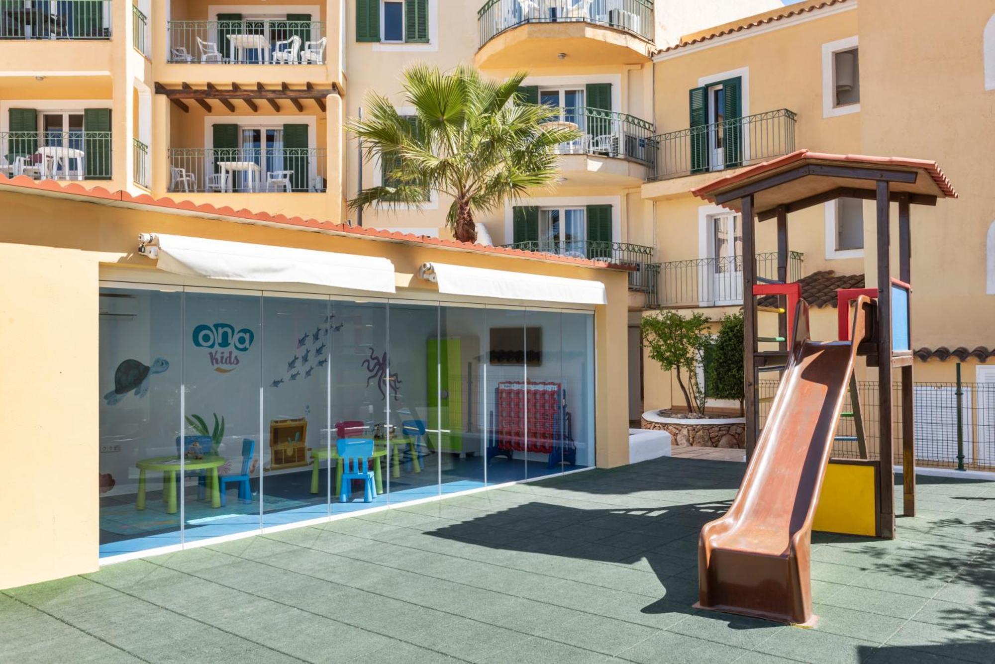 Aparthotel Ona Cala Pi Club מראה חיצוני תמונה